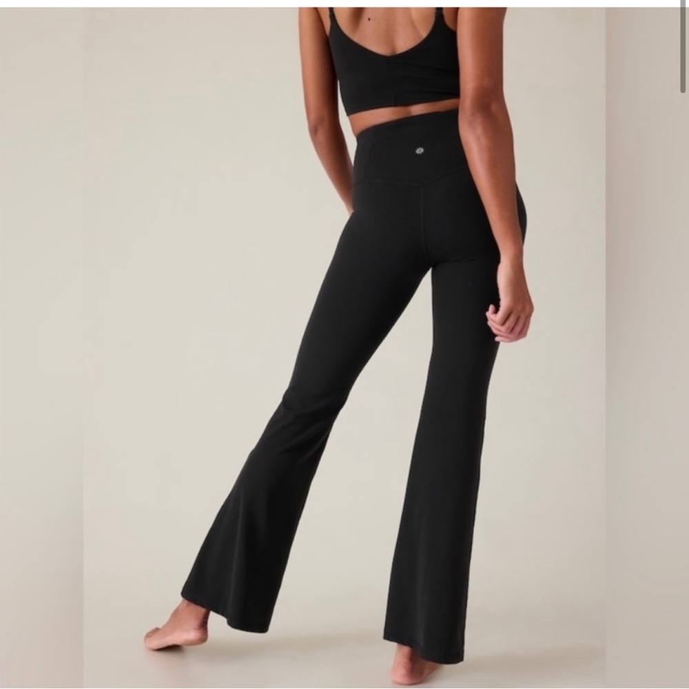 Brand new Athleta Elation Flare Pant Black size small